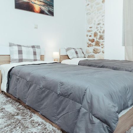 Luxury House Apartment เอียราเปตรา ภายนอก รูปภาพ